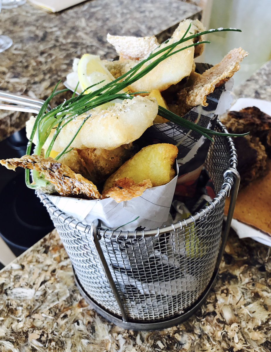 flying_fruit's tweet image. Brilliant #nosetotail eating today @Selfridges with #wastEDLondon Fish &amp;amp; Chips with sardine heads, crispy fish skin &amp;amp; delicious seaweed