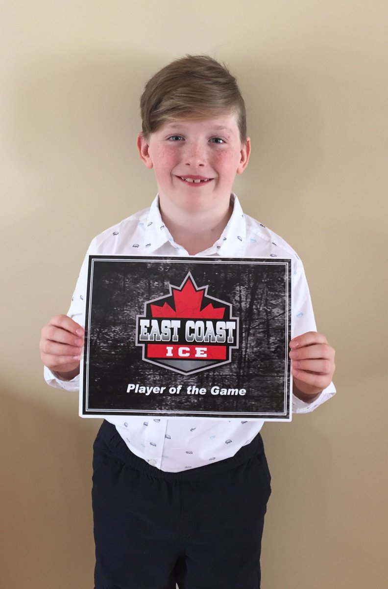 Mccluskeygirl's tweet photo. Very proud of this kid &amp; the effort of his #novicemajor #easternattack team!Just missed X-overs but became a team! #startupcup #eastcoastice https://t.co/cBN7CCkEEk