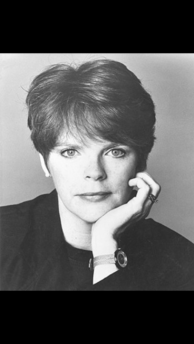 Happy birthday Debralee Scott (1952). 