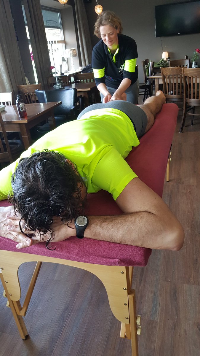 ConnectedDream's tweet photo. We zijn goed op weg naar onze start in Hamburg voor de #roparun ! Een top weekend gehad met avond-en nachttraining https://t.co/IVWrRrM8rp https://t.co/kbBX4OJfg2
