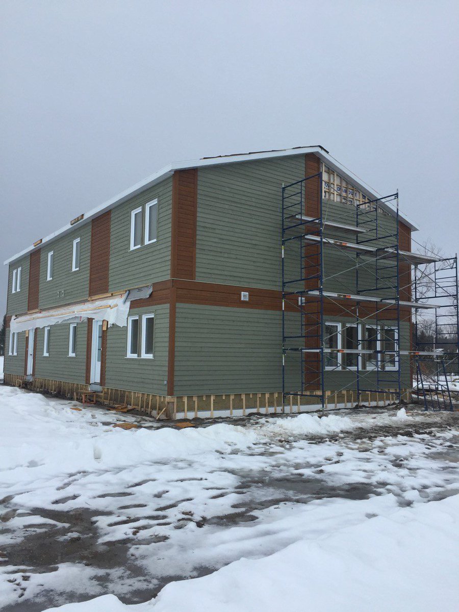 hodjon's tweet photo. Our House Diary #70, Wrapping up the exterior, March 31, 2017 https://t.co/GE8EpGIS5r https://t.co/cwOu3TbeRh