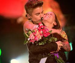 NA2NANCY's tweet photo. #HappyBirthdayPattieMallette 
@pattiemallette 
My mom.. 💜😍😍 https://t.co/We35XyEwo5