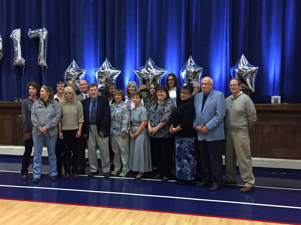 EHS_Panthers's tweet photo. Congrats to Coach Adamson, David Caudill, and the 1983-84 Eastbrook Girls BB team for their induction into the GC Sports Hall of Fame! https://t.co/GwjzvHYfVh