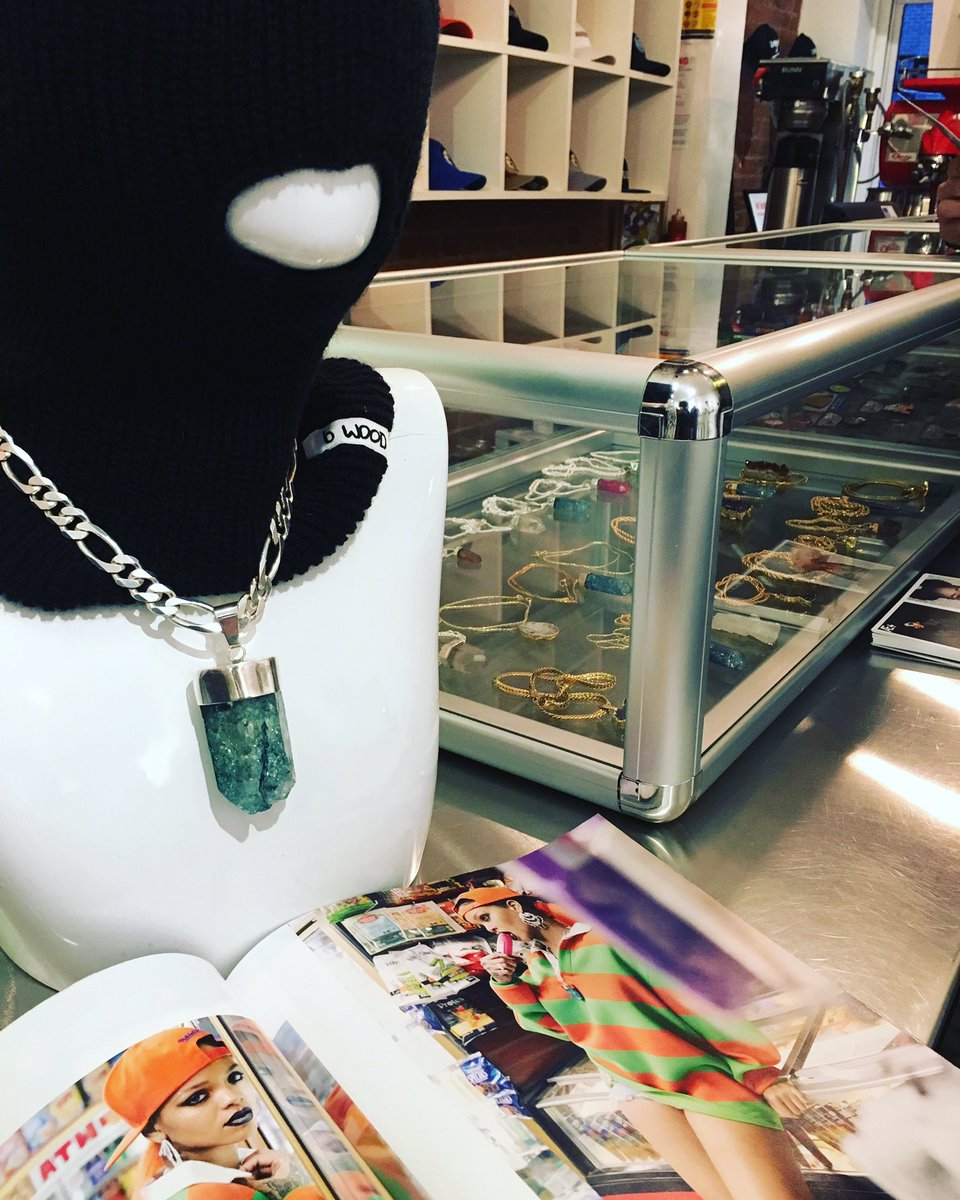 Aether79's tweet photo. it's a great day out for shopping #nyc. stop through to check out some of our new pieces at @Community54 today - 186 avenue b. #aether79 https://t.co/VJsn69OPEI