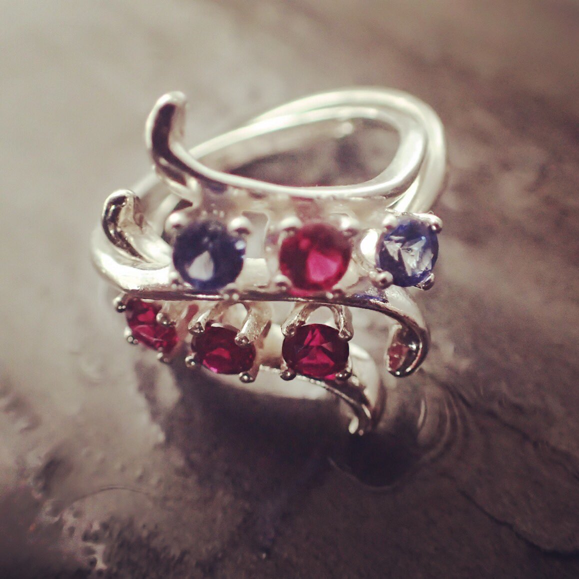 pcg_etsy's tweet photo. New #sapphire and #ruby #jewelry available today! https://t.co/7nndtlwBAY #SundayFunday #jewelry https://t.co/b7oC68Etfa