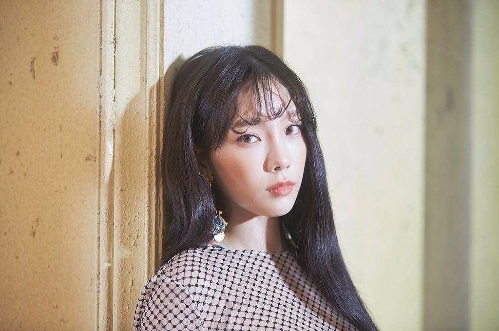 taeyeon_8ss9's tweet photo. ⚡️•2017.04.05 #MakeMeLoveYou https://t.co/CrbewKXZyR