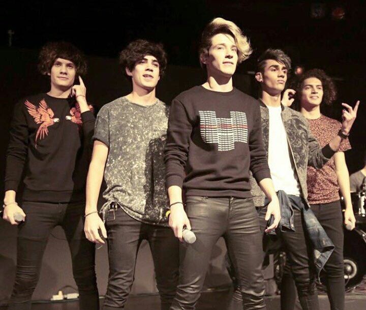 Cherry_Meglo's tweet photo. #4añosDeCD9
Aún no lo puedo creer😭💖.
#SiempreJuntosSiempre
#OrgulloCoder 😭💖😻 https://t.co/MiWw97kbeh