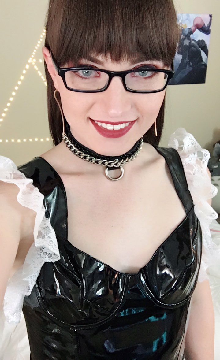 Natalie Mars on Twitter: I got a little maid uniform. 🖤… Natalie Mars on Twitter: I got a little maid uniform. 🖤…