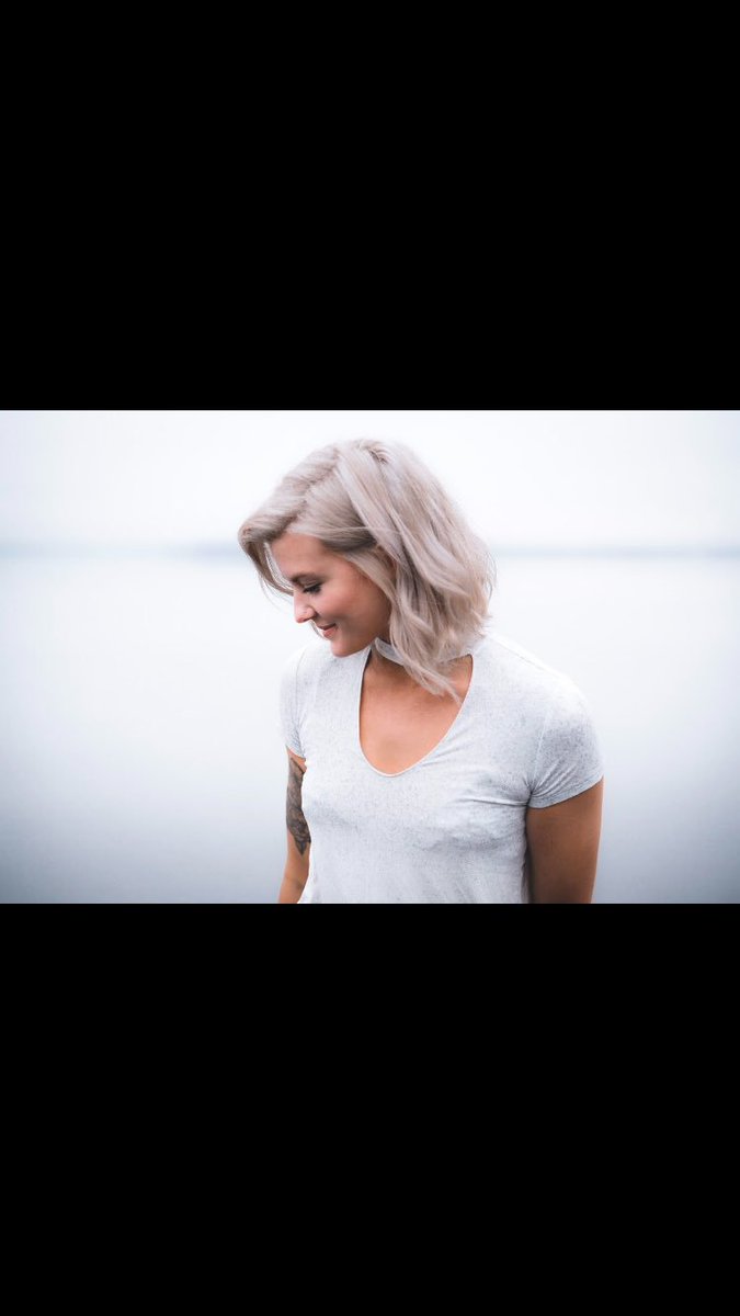 devdevv27's tweet image. Decided to step behind the camera and get in front of it instead. 🤷🏼‍♀️😅