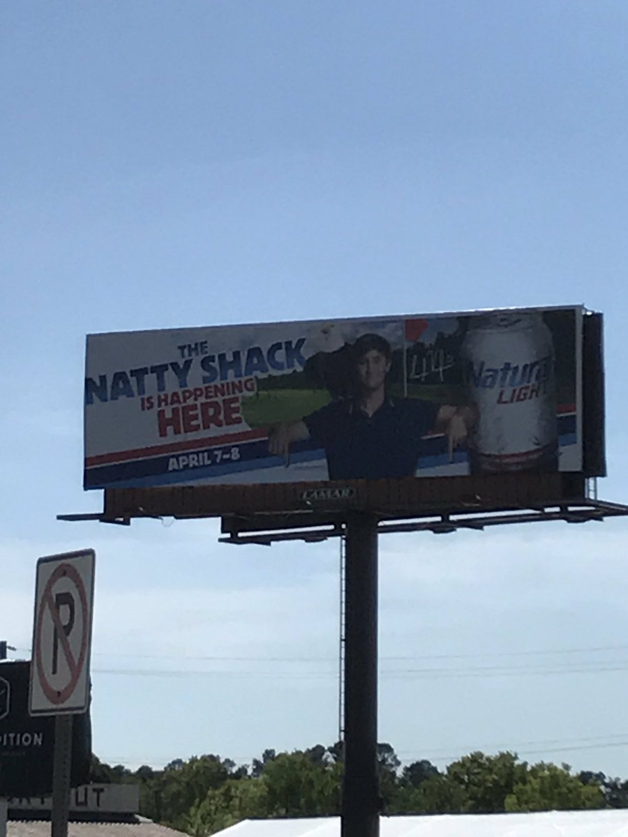 ryan_m_fink's tweet photo. Came a little early to Augusta @stoolpresidente @ForePlayPod #nattyshack https://t.co/62JiNH2QZN