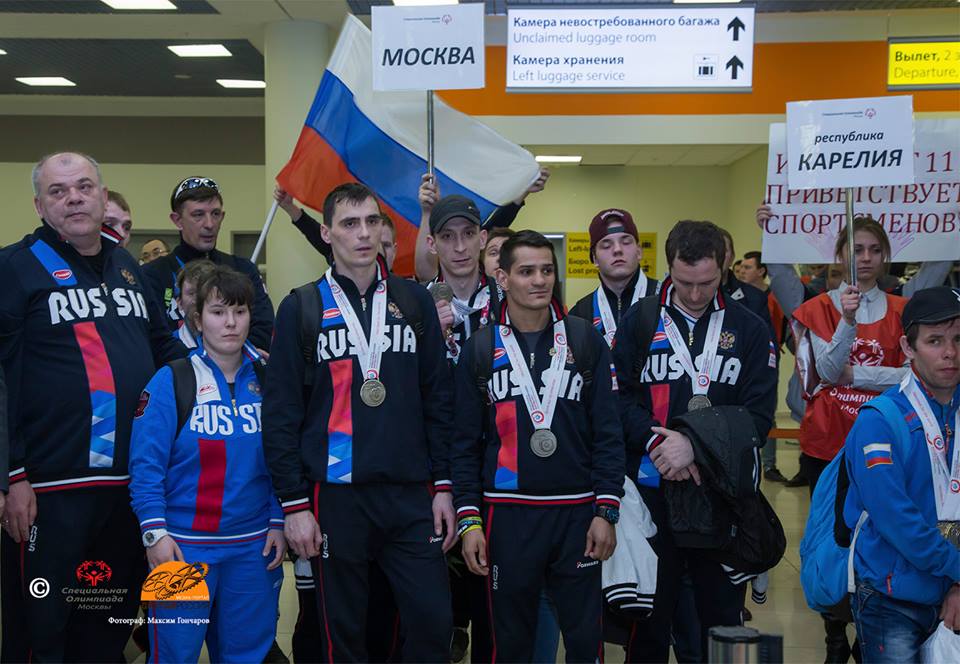 MoscowSpOl's tweet photo. #SpecialOlympicsMoscow вместе с Coca-Cola и Минспорттуризм России встретили сборную России со #СпециальнаяОлимпиады в Австрии🥇🥈🥉 https://t.co/ZPeXgQtO0w