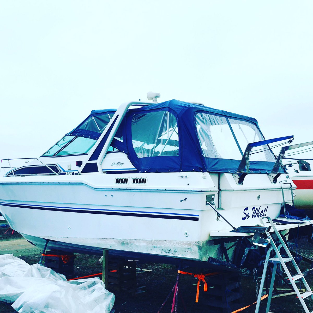 thesea_se's tweet photo. Soon #launching for #boatlife https://t.co/eSa5ZoXK0R #searay #searay300 #fairline #boat #boats #project #summer #boatcleaning #sea #thesea https://t.co/2hpJqOGMol