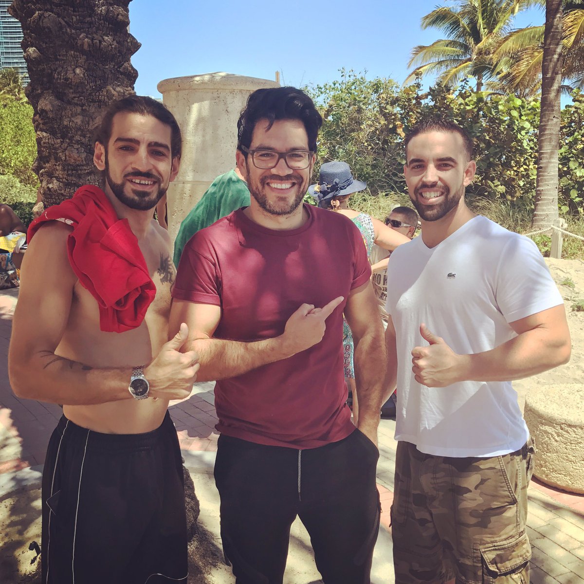 GurusNutrition's tweet photo. When CEO's meet! @tailopez https://t.co/HvOXwLVbM4