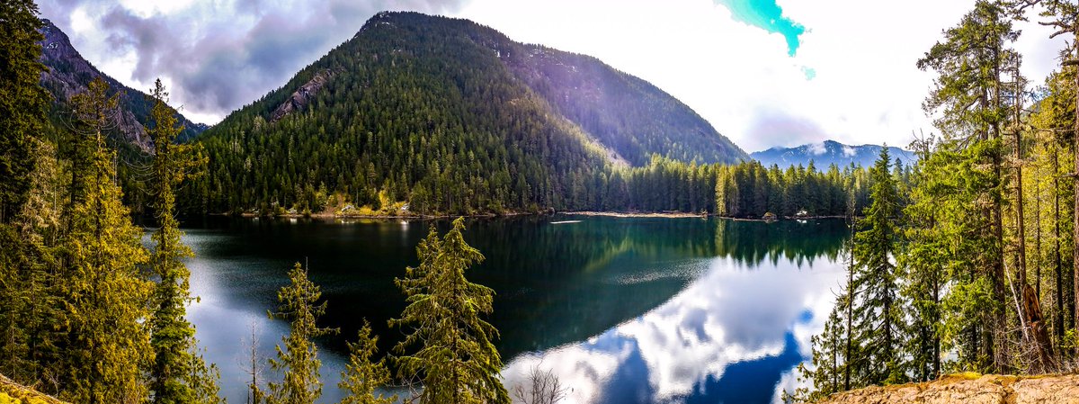 trailjunkie78's tweet photo. Finally!!! After 2 weeks of prior engagements, I made it back on the trail!
#LenaLake #ONF #PNW #trailjunkie #optoutside https://t.co/B6VfXqA39J