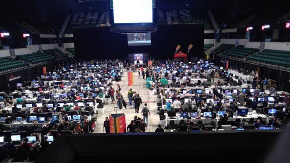 fernandesken's tweet photo. I spy @ADTRAN #bluesocket APs installed on @wifistand at #GFG2017 #bluesocketsighting https://t.co/zYPxTPI7Wh