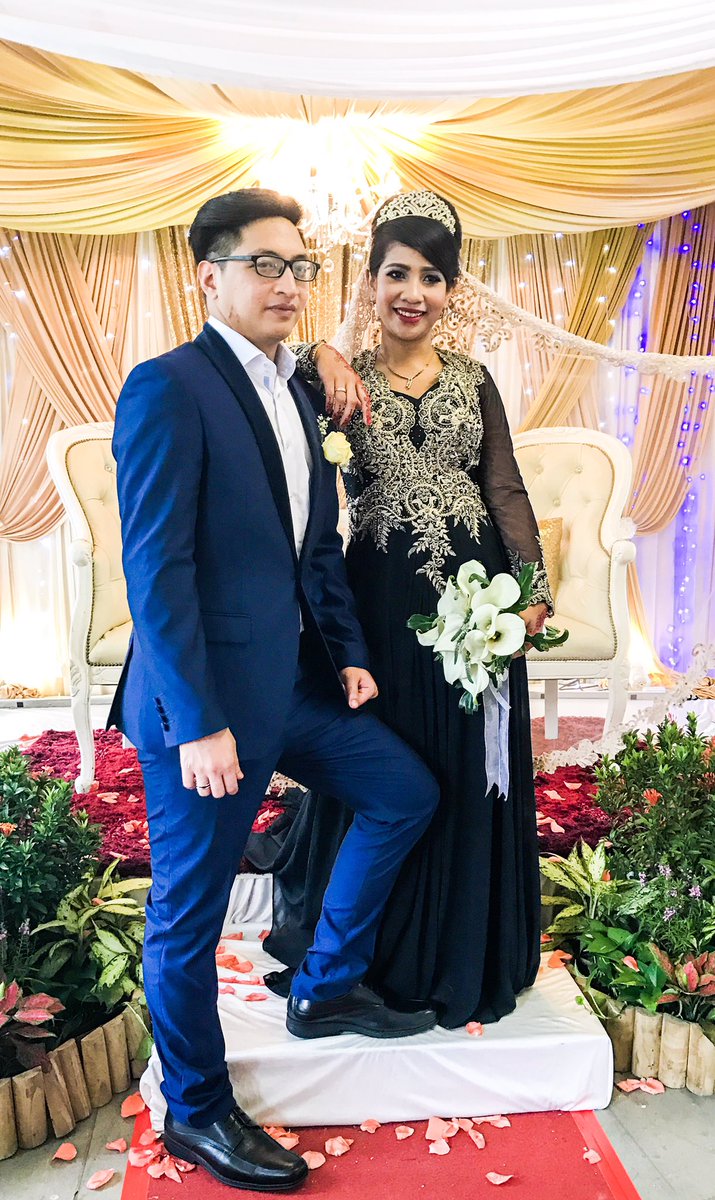 muhdmirza160194's tweet photo. Wedding Portrait of Afiq x Atiqah 💑
#weddingphotography #bestmanservices #labbridal #kpakbingbing #sggroom #majalahperkahwinan #weddigs https://t.co/AExSXeAJ5F
