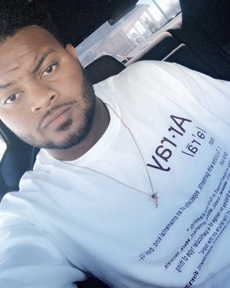 JaydotMcGrew's tweet photo. Shop #ArrayClothing @PeaClothing https://t.co/SjY0UQe6ot