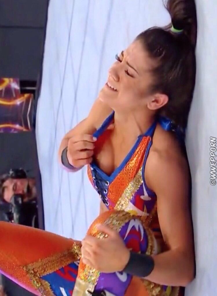 BREAKING: Bayley nip-slip!!!#BreastForBusiness #WomensChampion #Wrestlemani...