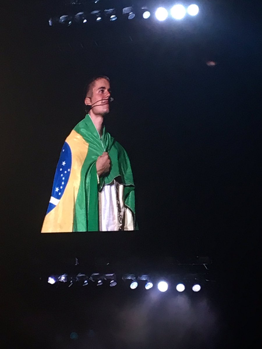 julialopesfs's tweet image. Thanks for giving me the best day of my life. I realized the dream of seeing you! I'll be with you forever. | @justinbieber love u so much 💟