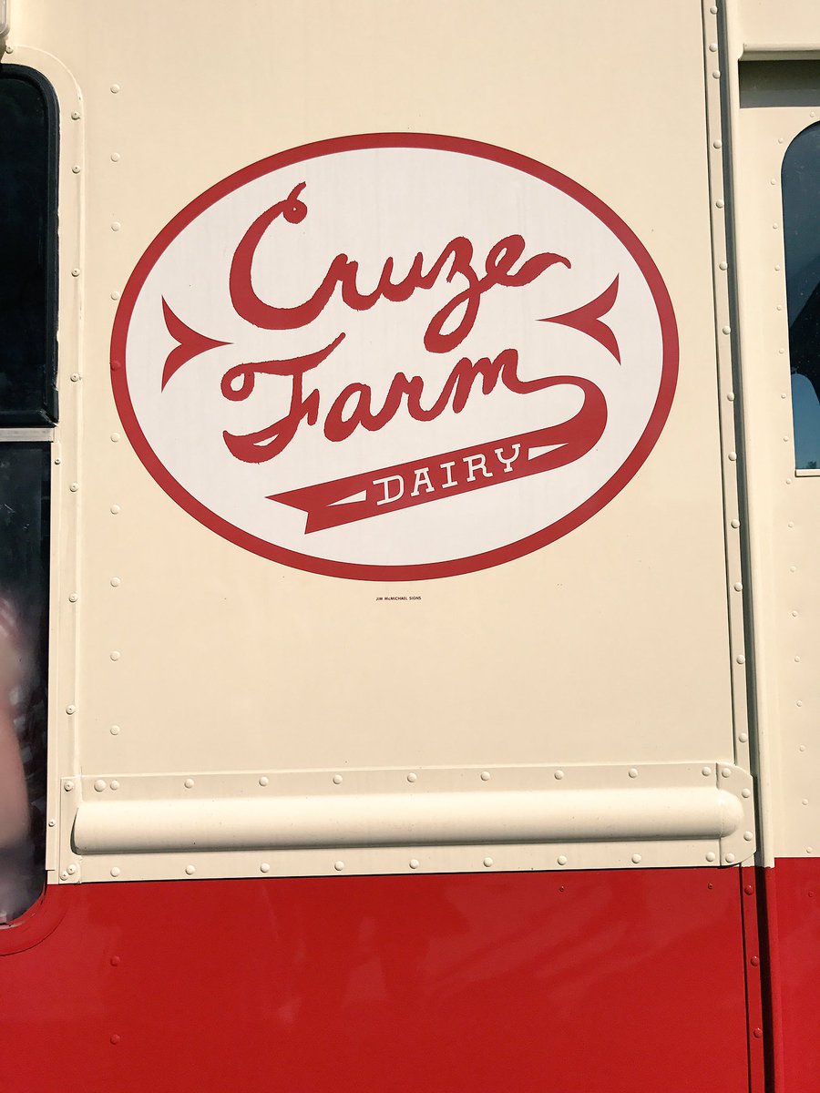 UTK Zeta Tau Alpha tweet media