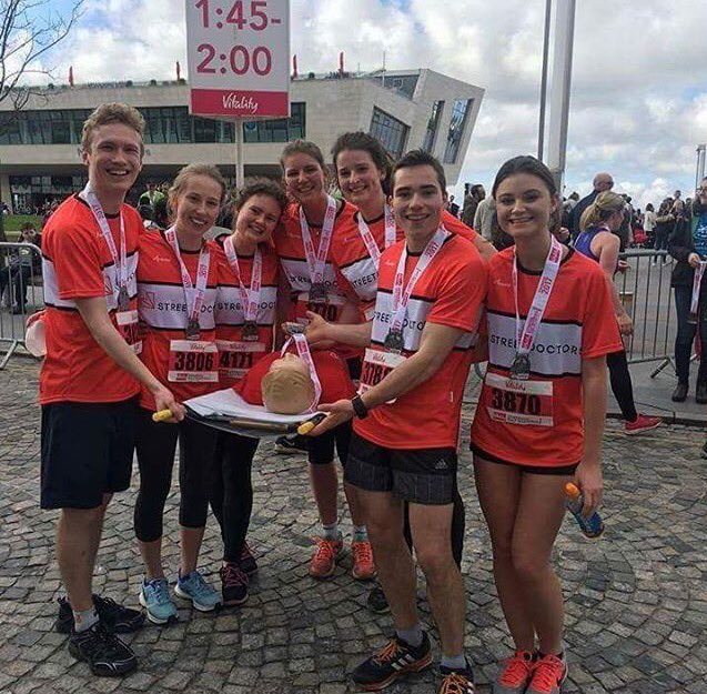 StreetDoctors's tweet photo. Huge congrats to @LivStreetDrs They ran the #LiverpoolHalfMarathon with a resus doll, teaching CPR along the way 🚑 https://t.co/YvNNdFYpRx