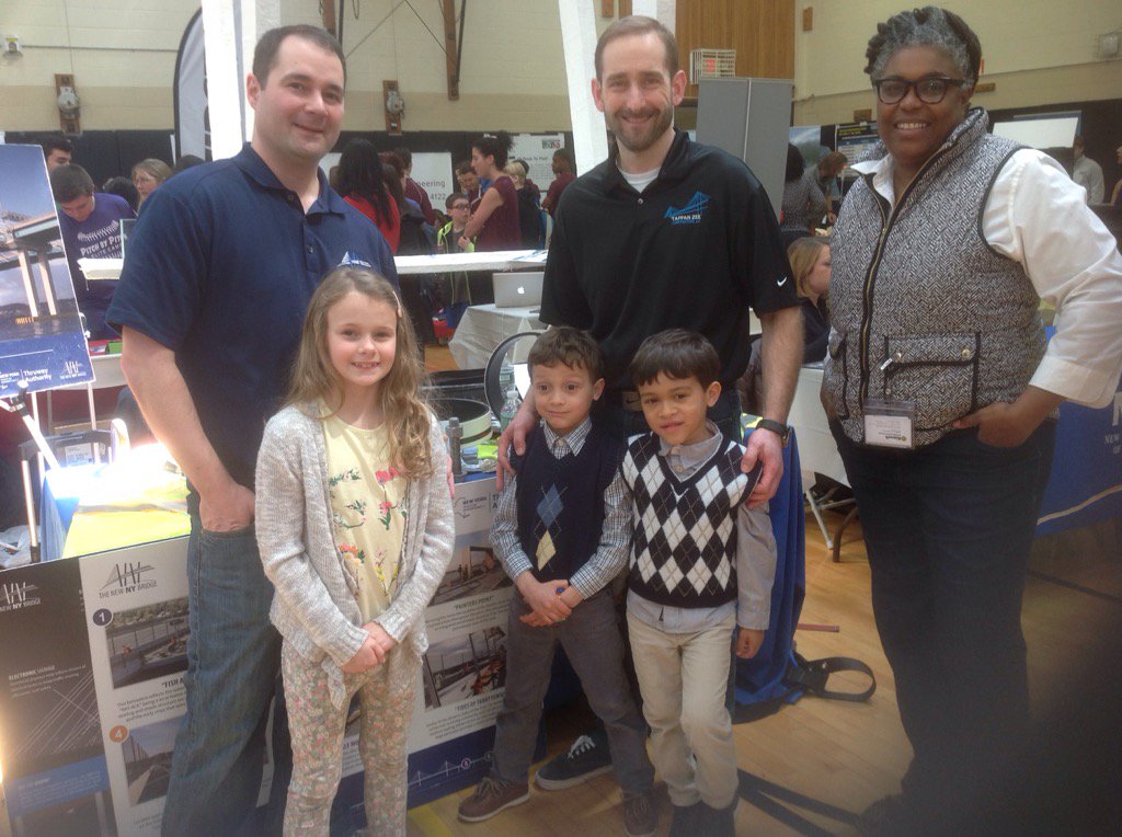 NewNYBridge's tweet photo. We say THANKS..To members from TZC and NNYB project who came out to give the students the experience of a lifetime https://t.co/OUkpDcWfE3