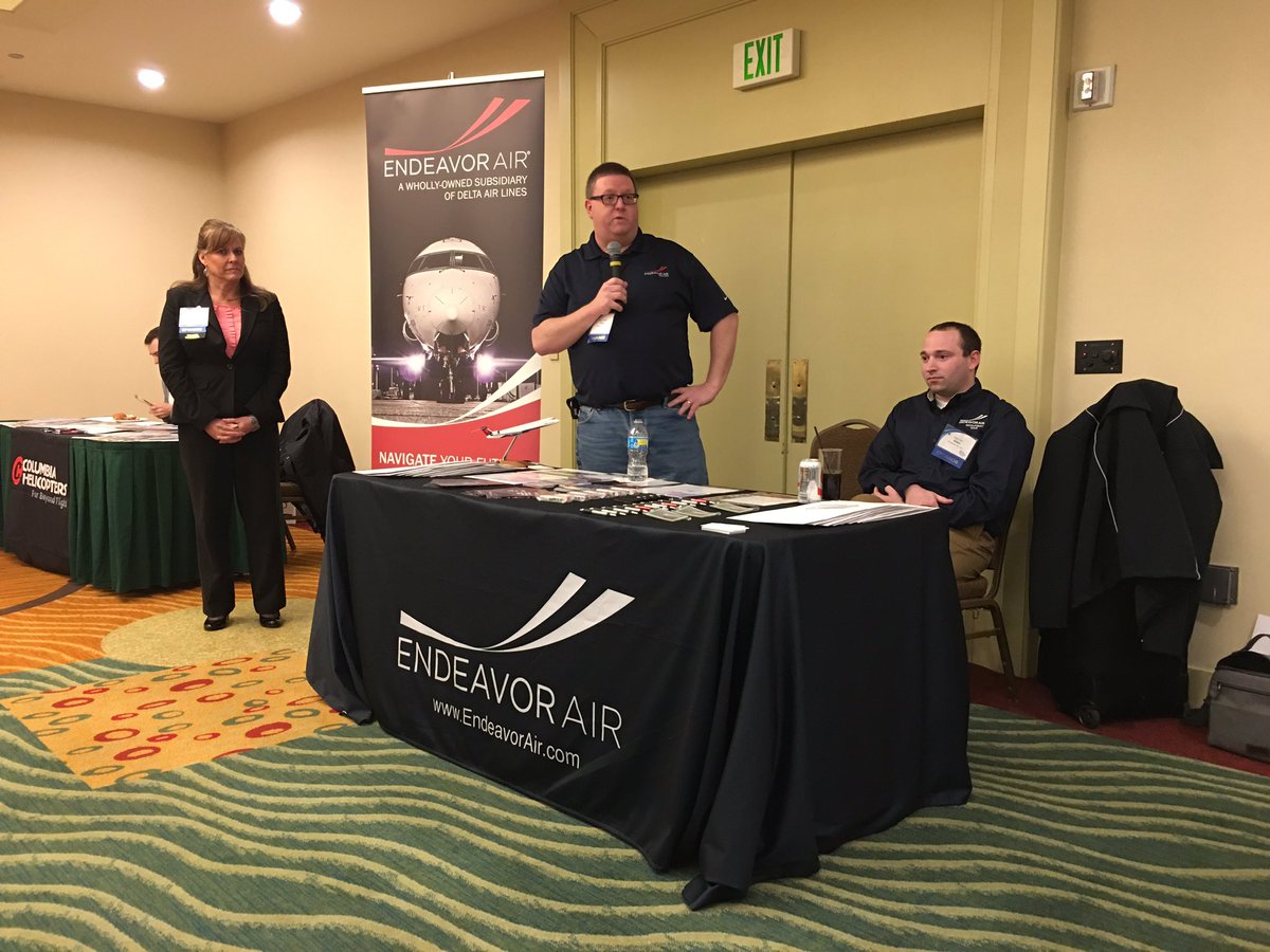 ATEC_AMT's tweet photo. @EndeavorAir is always happy to visit AMTS and speak to students. Give them a call. #ATEC2017 #CareersWithWings https://t.co/zxaKCMqTT2