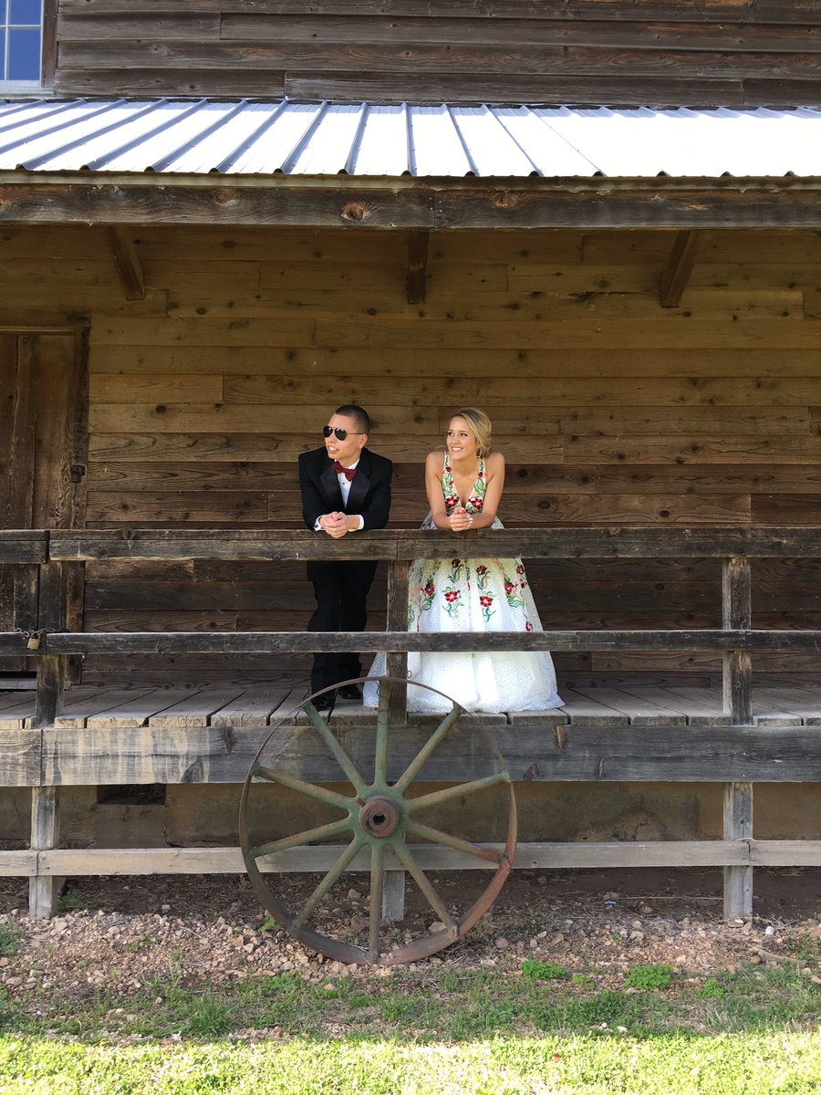 #Prom2k17