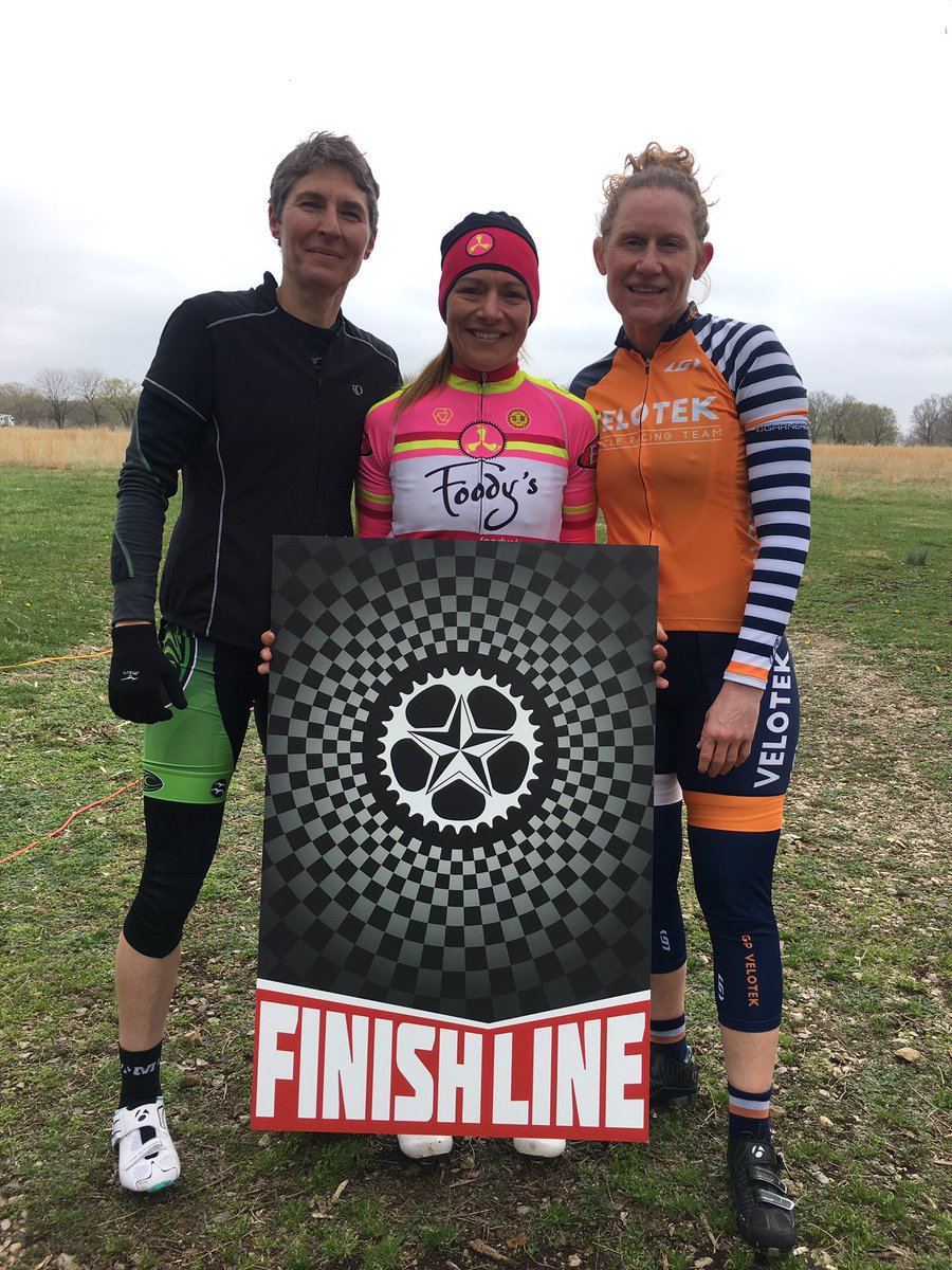 RevolutionR_KS's tweet photo. Great job ladies! #springflingKS #betherevolution https://t.co/frqUvZjPPX