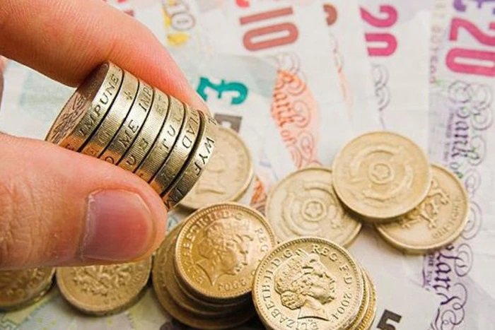 yorkshirepost's tweet photo. Jayne Dowle: Learning about money needs to happen early on in life
https://t.co/WdLRJ8QfQ9 https://t.co/oEtzjUpqmU