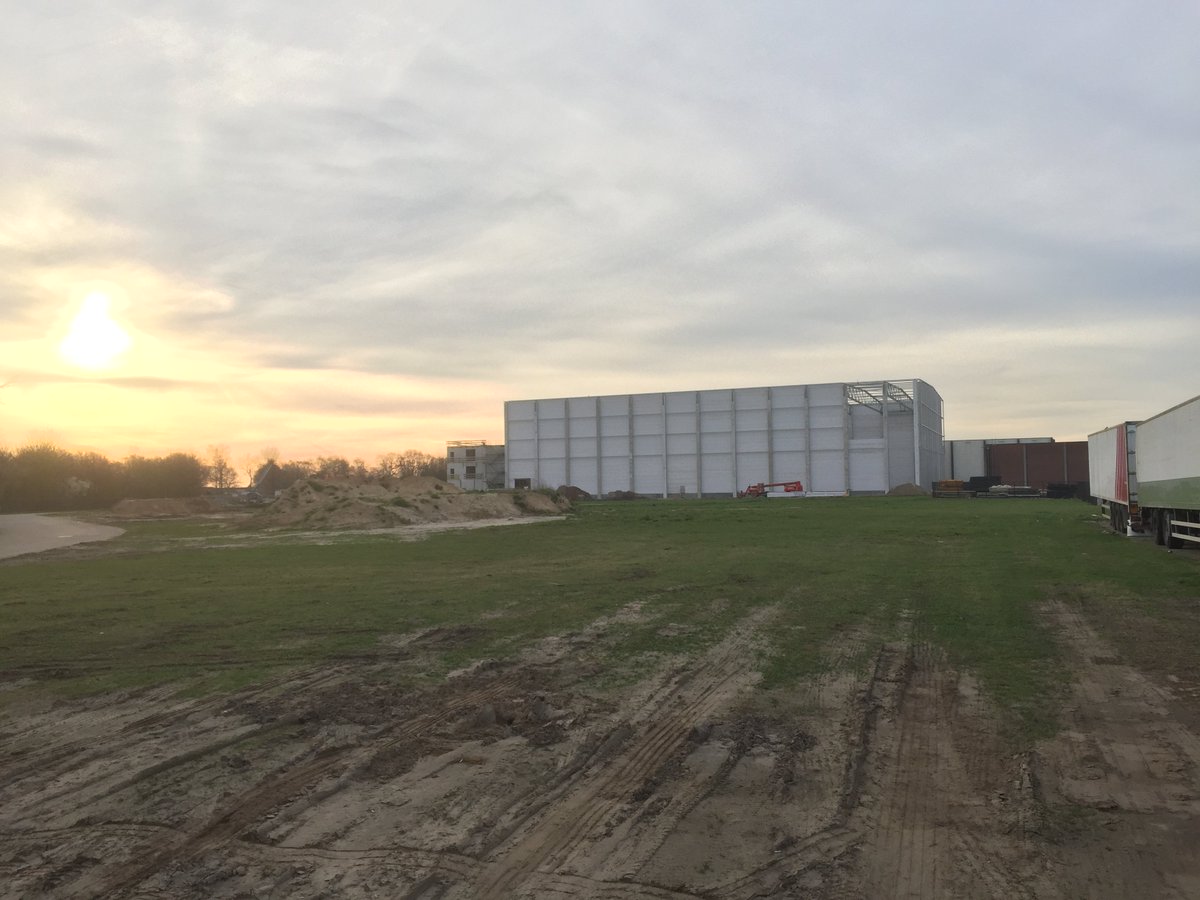 edwinwopereis's tweet photo. Update warehouse extension #Kramp Varsseveld. #KrampInProgress #KrampNL https://t.co/OxrQeSPovl