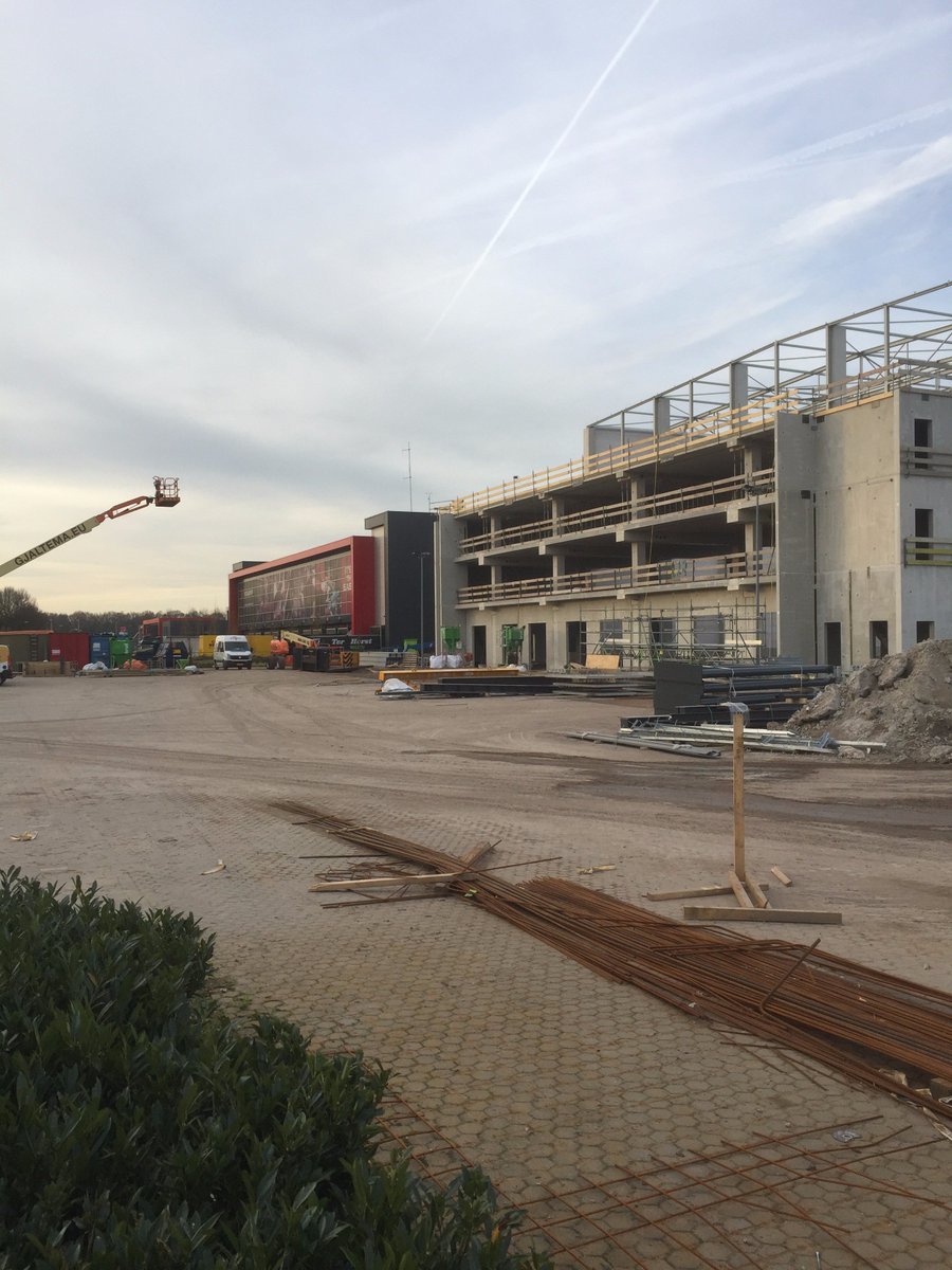edwinwopereis's tweet photo. Update warehouse extension #Kramp Varsseveld. #KrampInProgress #KrampNL https://t.co/OxrQeSPovl