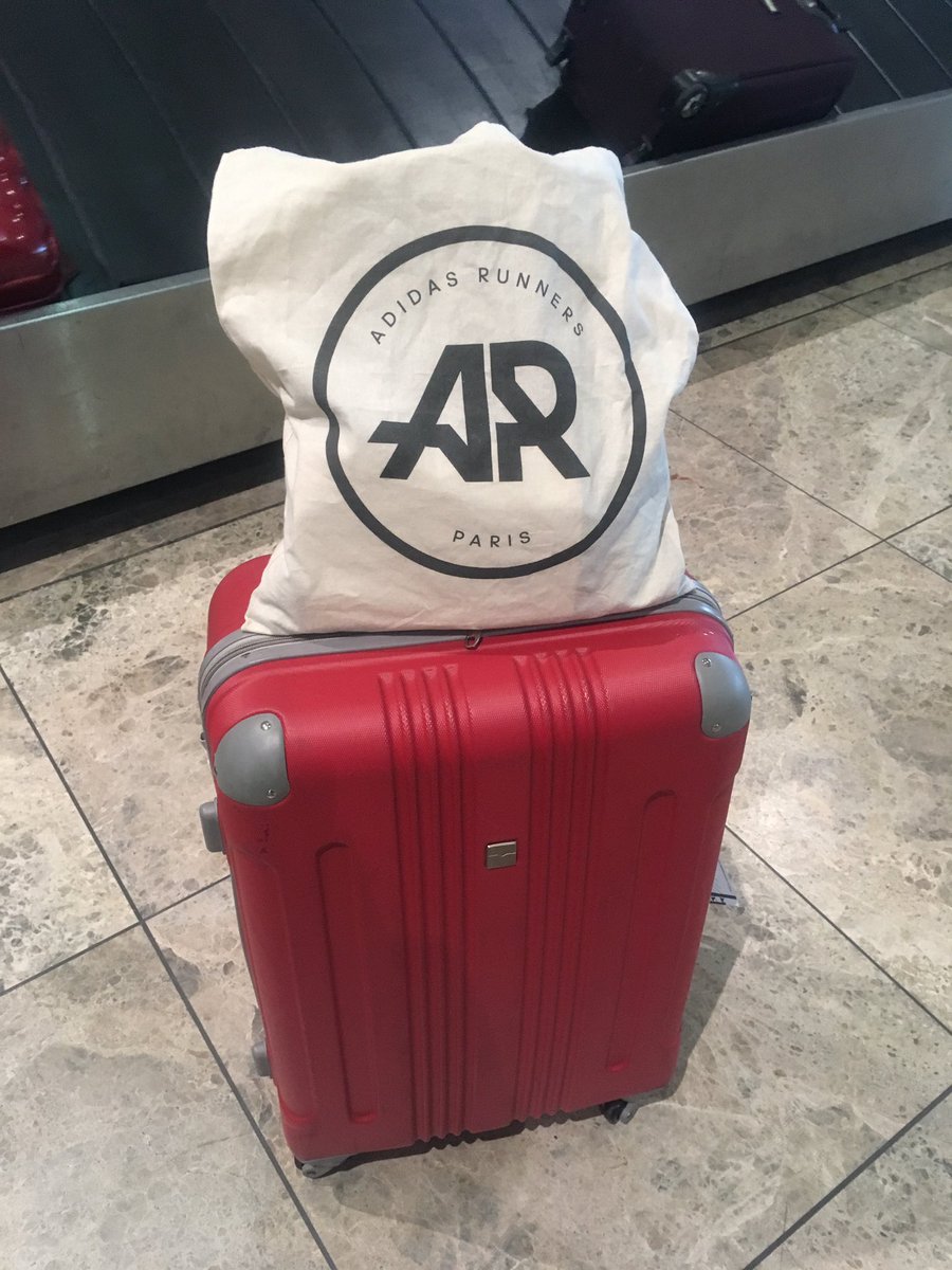 Liloo_run's tweet photo. @ARChampsElysees en voyage à Alicante 🇪🇸☀️😎#whyirunchampselysees #whyirunparis https://t.co/edrnlBdfDw