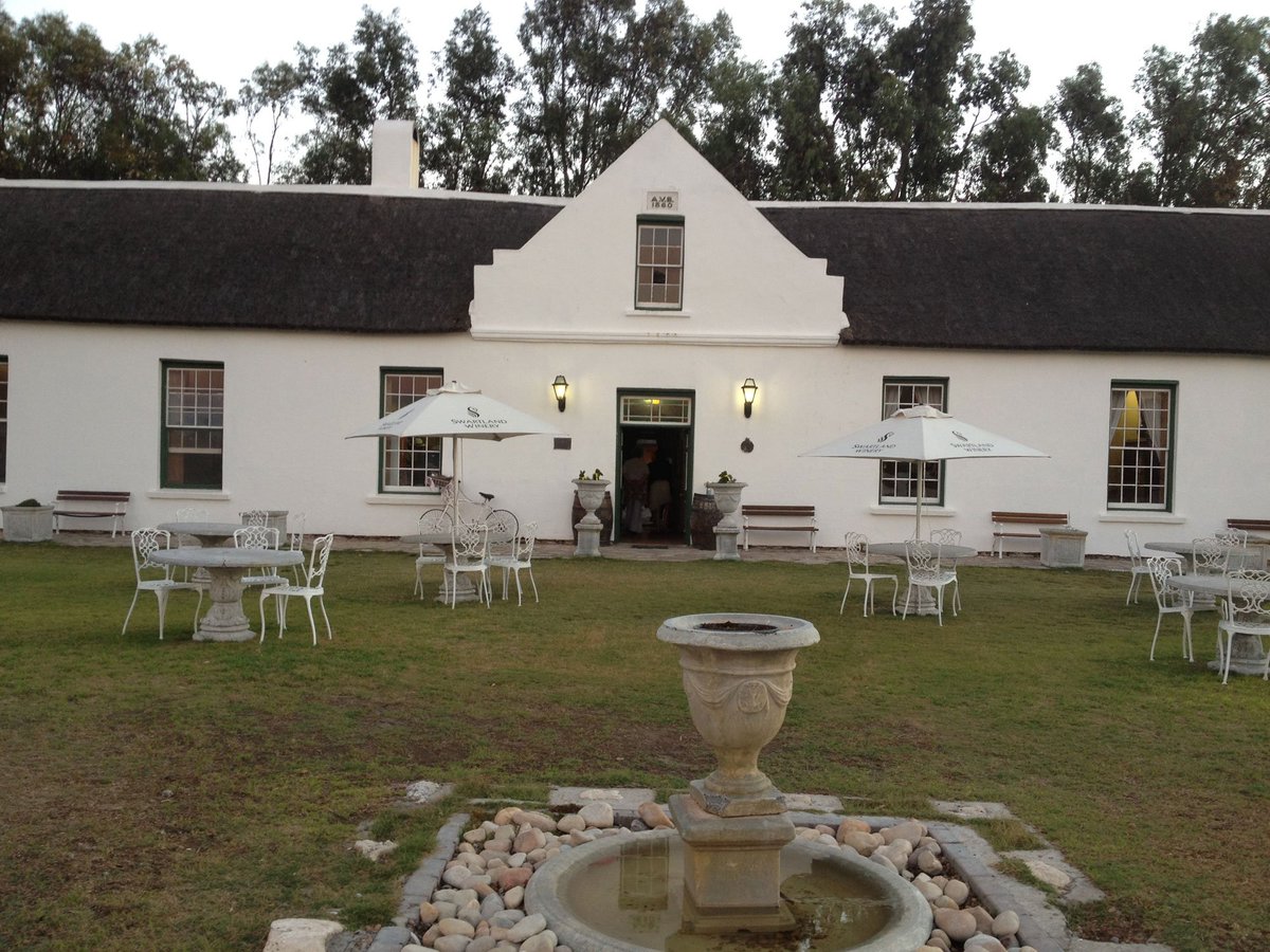 At Geelbek you will find, hospitality, good food and wine, all set in the beautiful West Coast National Park!