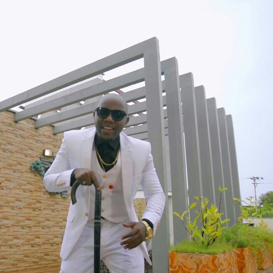 aminitz's tweet image. Wimbo Mpya #RADIO Link kwenye Bio yangu. Pia unaweza kuupata kupitia @wasafidotcom 
#WhereTheHitsBelongs