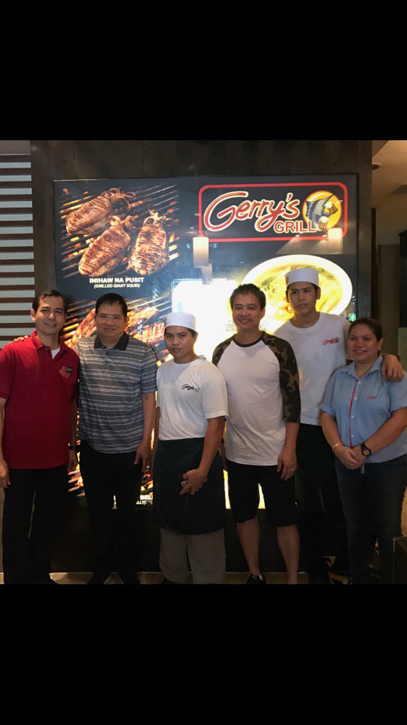 senatorjoelv's tweet photo. Thank you Gerry's Grill for taking care of us π #pinoyfoodrocks #homeawayfromhome #masayangtanghalian #Vpositive https://t.co/tIihx4c2KM