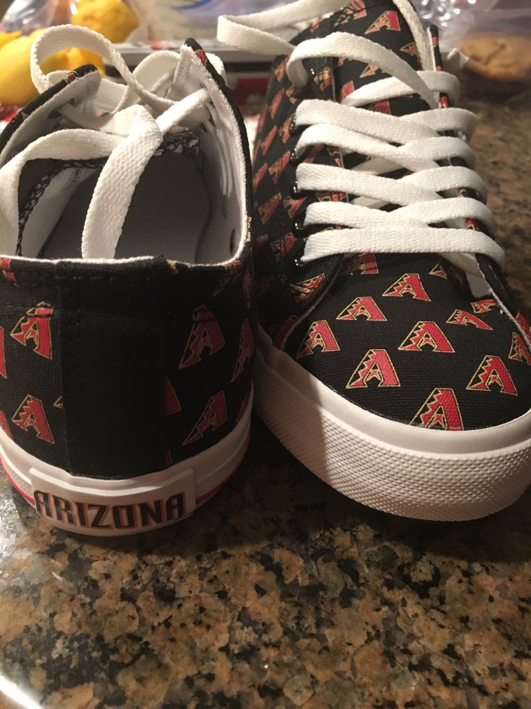 Melizard21's tweet photo. I got my @RowOneBrands @Dbacks shoes today!! #TeamShop #ourseason https://t.co/3tqvde4i4y