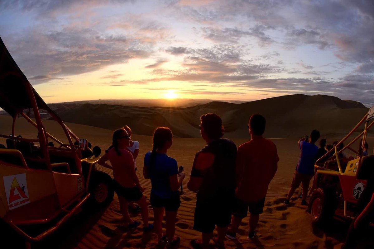 HuacachinaS's tweet photo. EXPERIENCE THE DESERT IN AN EXTRAORDINARY WAY! 
Buggy, sandboard and BBQ/ camping
soldehuacachinahostel@gmail.com
Whatsapp: +51982100729 👈🏼 https://t.co/AsopDU3onL