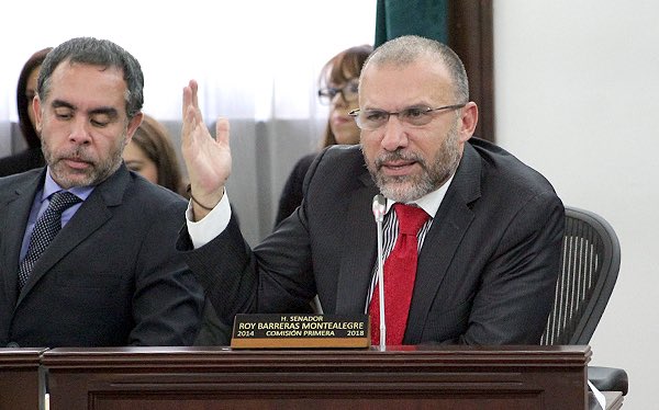 Propongo que los 268 congresistas Colombianos donen un mes de sueldo para levantar a #Mocoa 

Es un poco mas de 7 mil millones 

Que opinas?