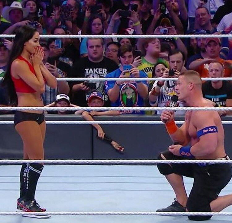 LockHerTalk's tweet photo. I could be confused with one of nicki's besties by how happy I am for her. Girls always get their way, amiright? 😏💁🏼💍 #rock https://t.co/xLxThsR76t