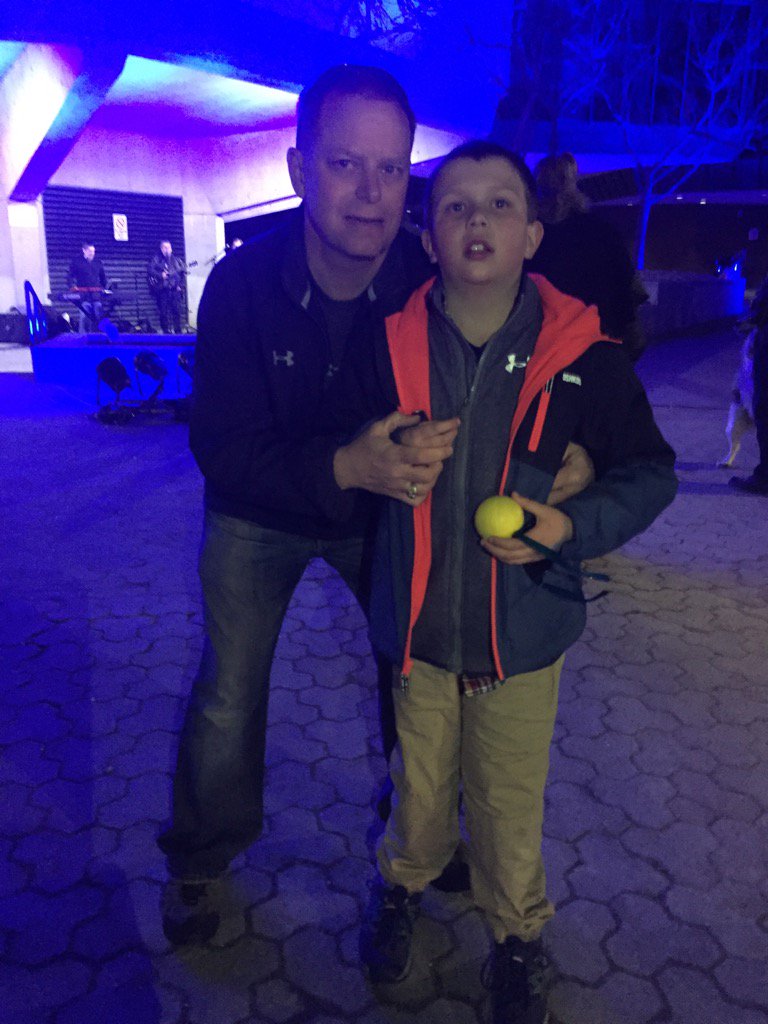 Light it up Blue North Bay love you jack Lyons