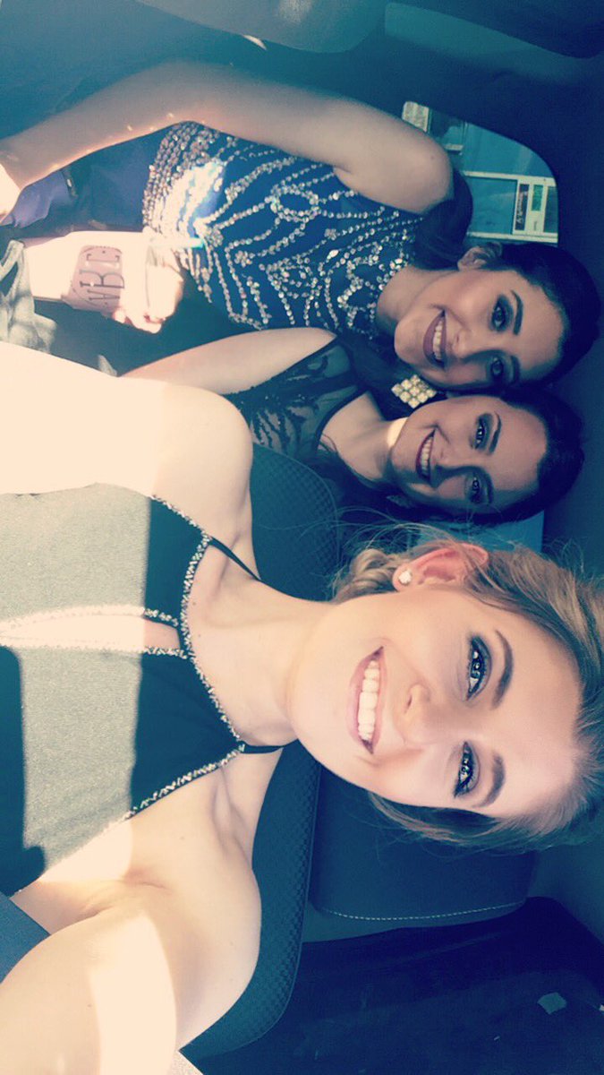 reso_catherine's tweet photo. Promise dis the last time I'll post about formal #probnottho 💗✨ https://t.co/LSVBZdJVxD