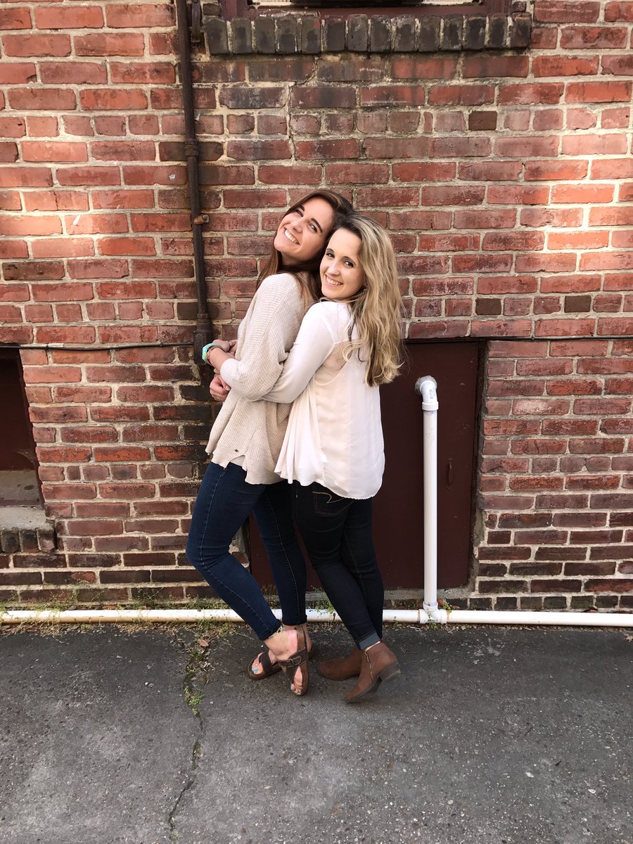 Karaemily24's tweet photo. loml @Tay_Waskee https://t.co/KFVlZwouuN