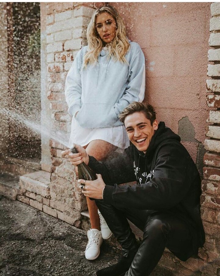 SammyUpdatesSA's tweet photo. Sammy Via Ig:
-Anto💘 https://t.co/WzuXJJDVLL