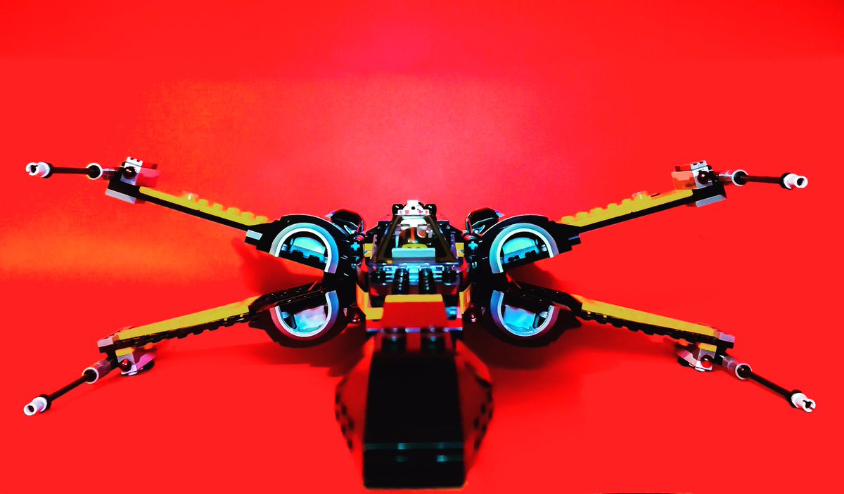 Legismo's tweet photo. Poe's X-Wing Fighter #lego #starwars #starwarstheforceawakens #legostarwars #bb8 #señorlego #legobb8 #xwingfighter #legoxwingfighter #legomx https://t.co/2dm6Wd8VUB