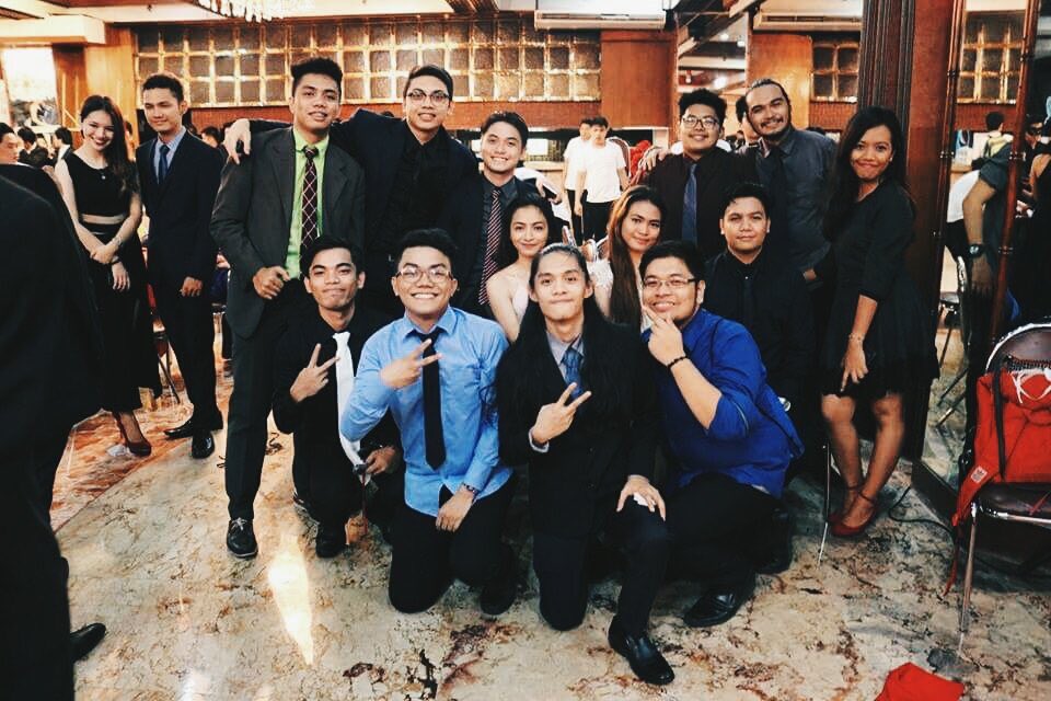 topelowkeey's tweet photo. Kahit sobra sampu lang kami sa block namin sobrang solid parin yung kagaguhan ng isa't isa ๐๐
#MEC142 #EngineeringBall https://t.co/91vv86cx3H