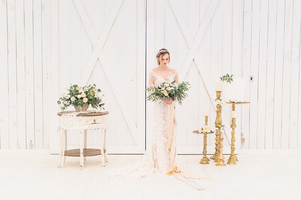 Fun4ULA's tweet image. Muted Mediterranean Inspired Wedding Ideas | Ruffled crwd.fr/2mpNCKj