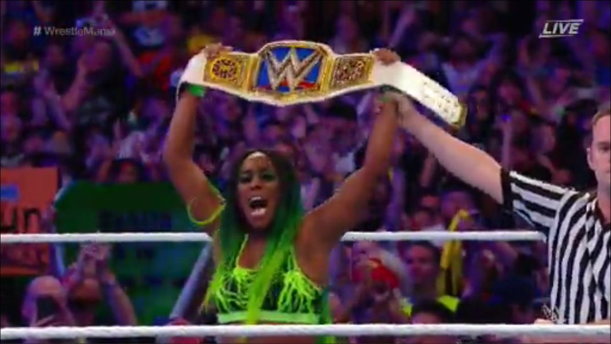 ProducerSteveF's tweet photo. Big night for entrances and Naomi.

Have I mentioned how much I'm enjoying #WrestleMania? #WM33 https://t.co/IPAdjg0IHZ