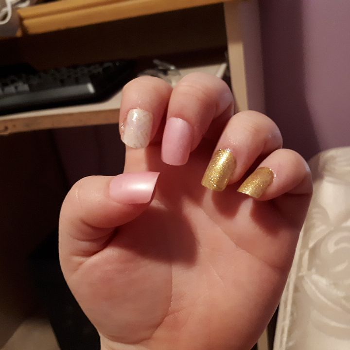 Renée AV tweet media