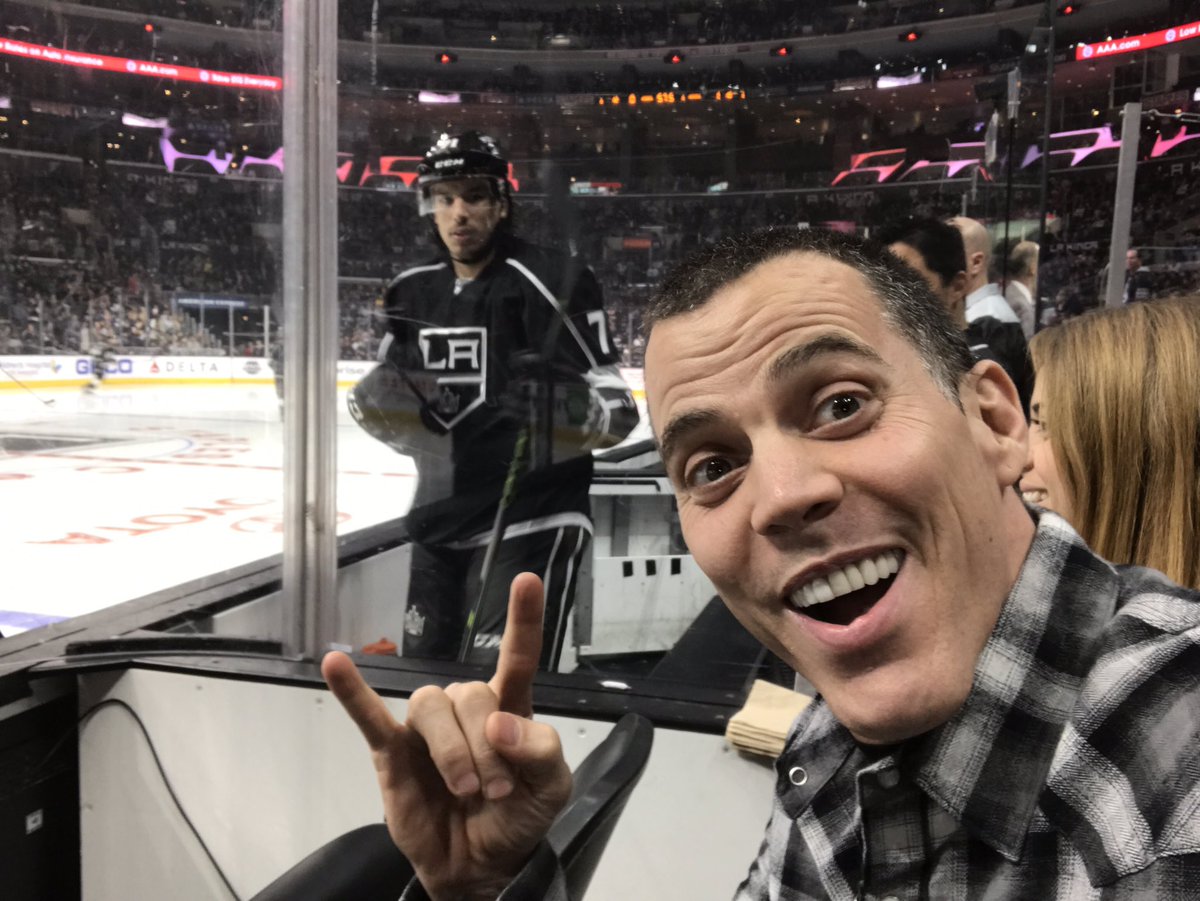 steveo's tweet photo. Big thanks to @LAKings and @TheLaughFactory for the tickets to tonight's game! Go Kings! Woohoo!!! https://t.co/E8KRrB5rM3